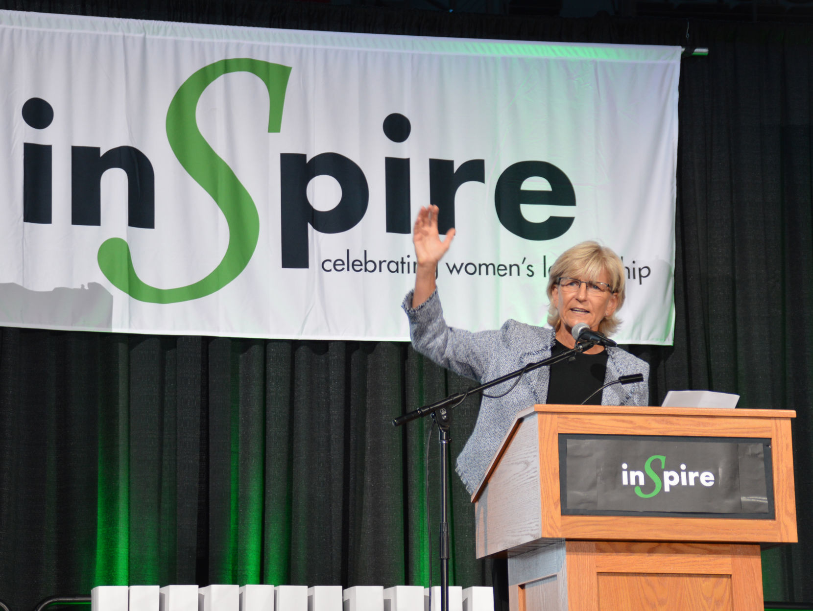 Rhonda Revelle presentation.JPG